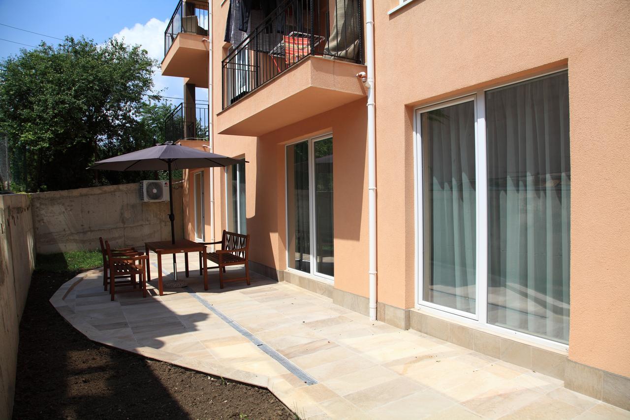 South Coast Apartments Shumen Exterior photo
